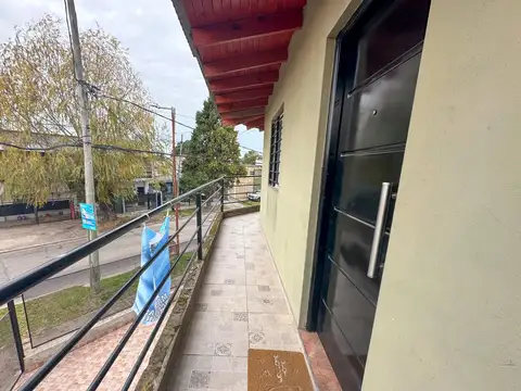 Departamento en Alquiler en Burzaco, $ 530.000