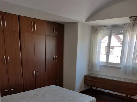 Depto Tipo Casa 2 ambientes con 1 baño