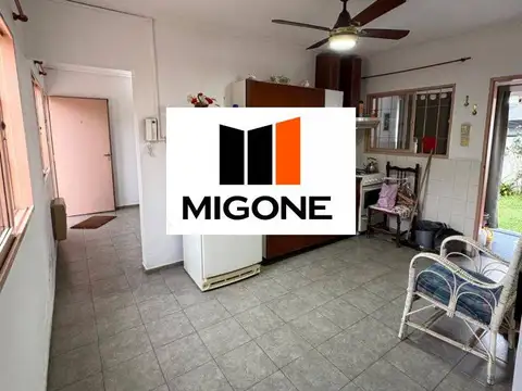 Casa 3 ambientes con 1 baño