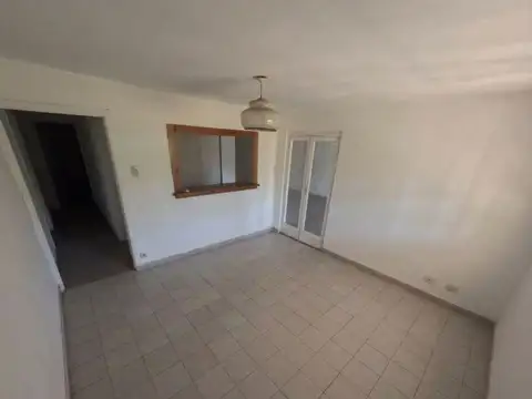 Depto Tipo Casa en Venta 26 años