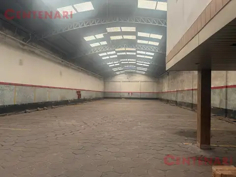 Galpón de 610 m2 en alquiler ubicado en Andalgalá al 3000, cercano a Av Eva Perón y Av Gral Paz.