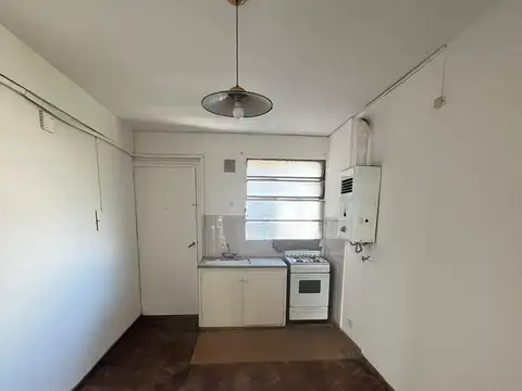 VENTA - DEPARTAMENTO DOS DORMITORIOS - LUIS AGOTE