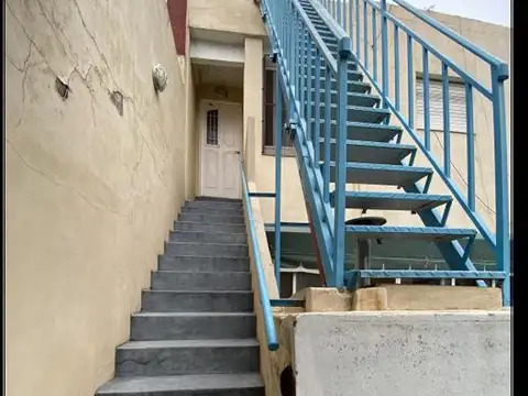 Depto Tipo Casa en Venta 50 años