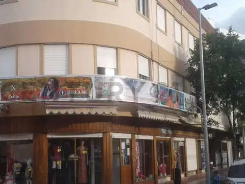 Dto en Pleno Centro de Monte Hermoso