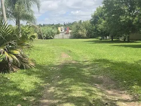 Terreno en Venta 30  mts Fondo