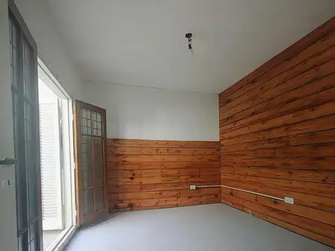 Depto Tipo Casa en Alquiler de 1 dormitorio