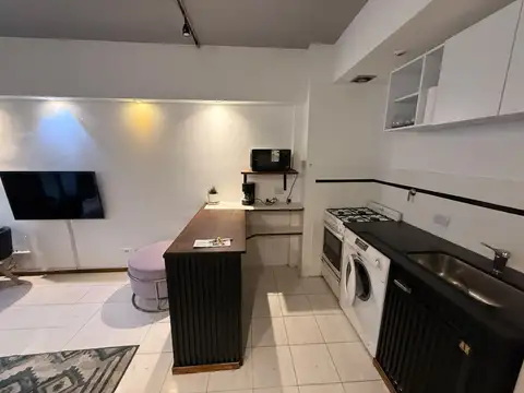 Excelente departamento de 2 ambientes/ RETIRO