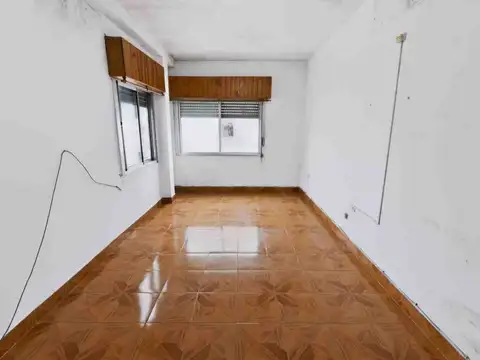 Depto Tipo Casa en Venta en Dock Sud, USD 65.000
