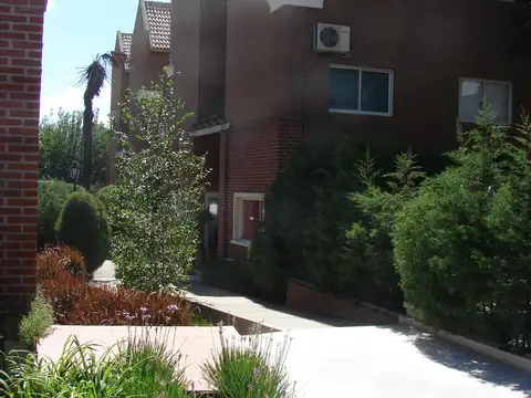 Depto Tipo Casa en Venta en Ituzaingo, USD 145.000