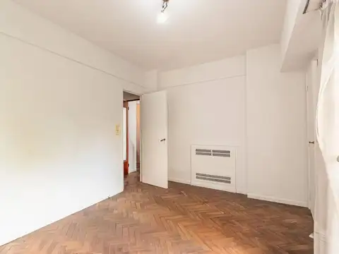 Avenida Rivadavia 2100, Piso 2