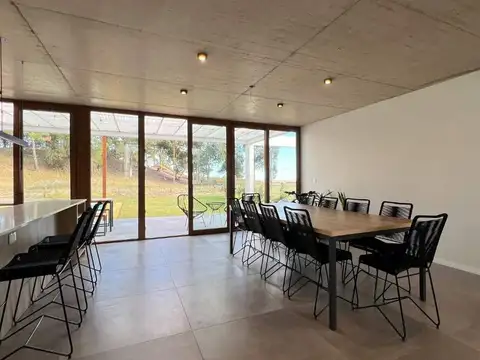 Casa en Venta en Barrio Deportivo 1, USD 249.000
