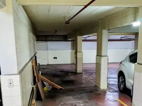 Cochera Fija Cubierta -  Villa Urquiza