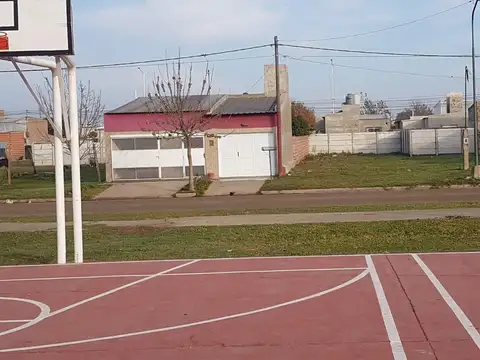 Terreno en Venta 8  mts Frente