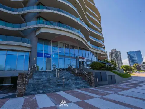 Alquiler de consultorio premiun en Forum 