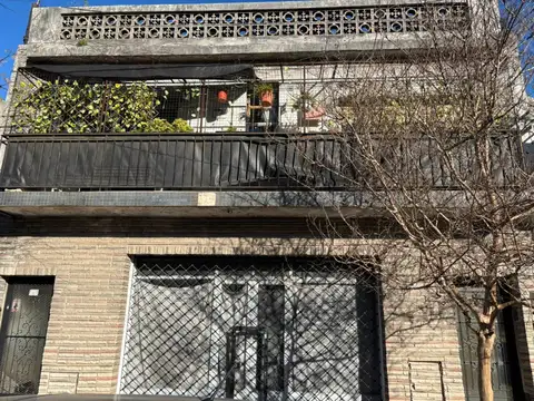 Depto Tipo Casa en Venta en Boedo, USD 128.000