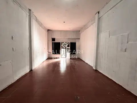 Local en Alquiler en Berazategui, $ 480.000