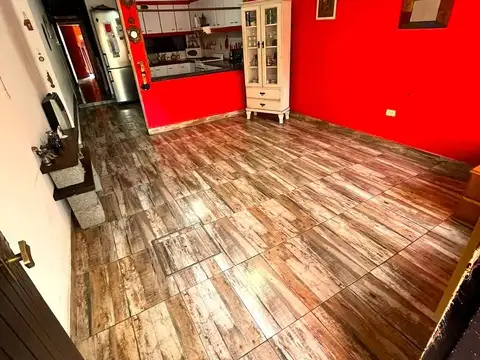 Depto Tipo Casa en Venta 26 años