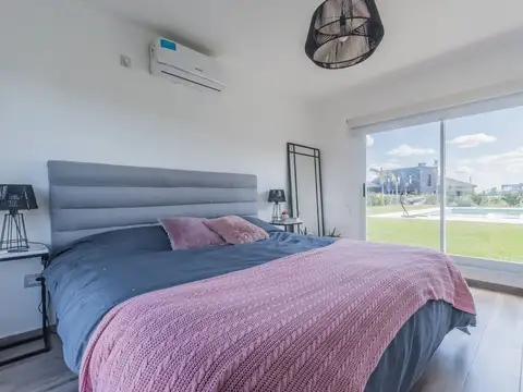 Casa en Venta en Lagos de San Eliseo, USD 230.000