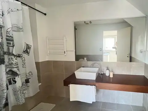 Departamento en Alquiler con 2 cocheras