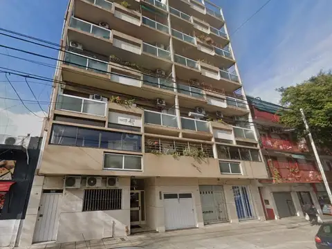 Departamento en Monte Castro