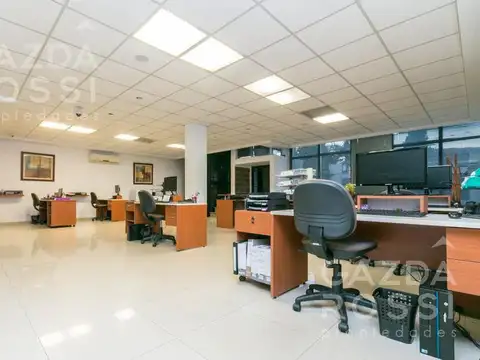 Local en Venta en Adrogue, USD 690.000