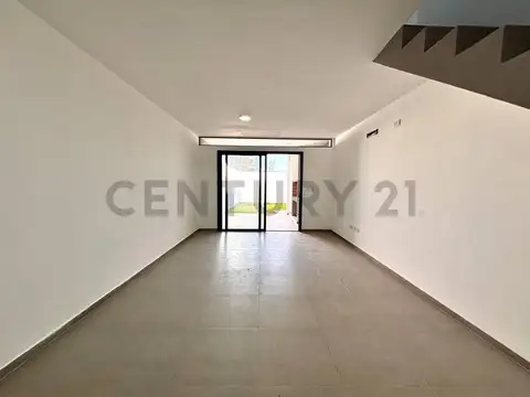 115 esquina 82 , Piso 0