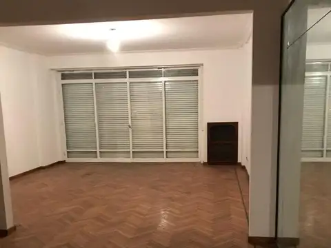 Departamento 5 ambientes con 2 baños