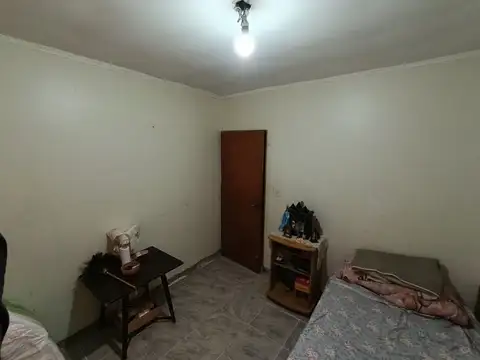 CASA VENTA 3 DORMITORIOS - B° ACINDAR