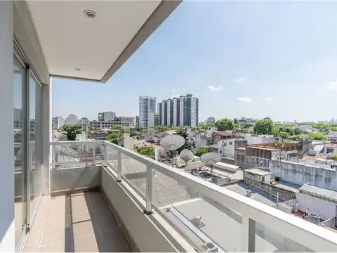 Venta Departamento 2 amb, balcón, Pque Patricios