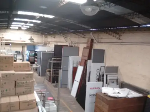 Galpon en Venta 9,74  mts Frente