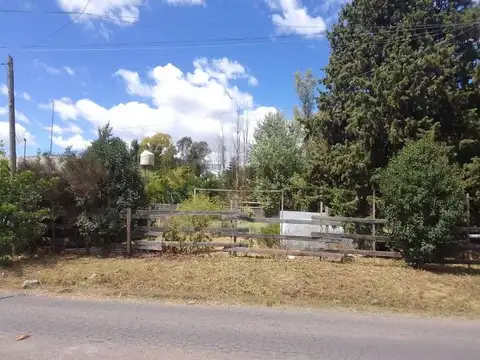 Vendo terreno en barrio El Rincón, apto banco
