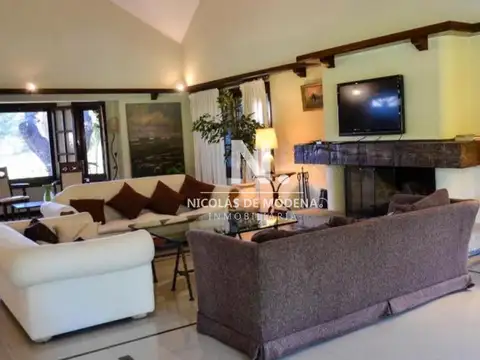 Casa en Venta de 5 dormitorios