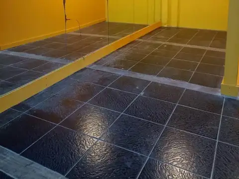 Local en Venta en Villa Gesell, USD 40.000