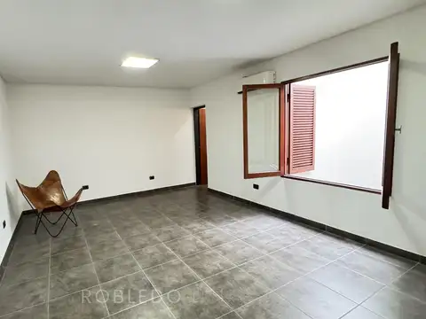 Oficina en Alquiler en Zona Centro, $ 750.000
