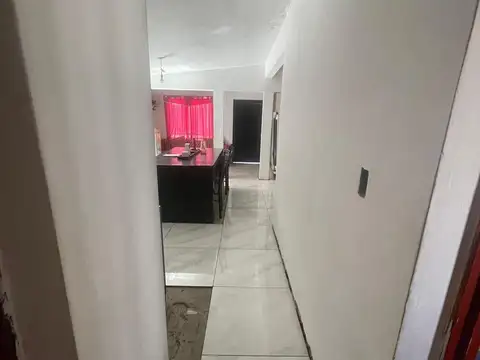 Casa en Venta en Godoy Cruz, USD 40.000