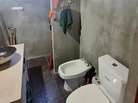 152 y 615 ,Arana, La Plata.