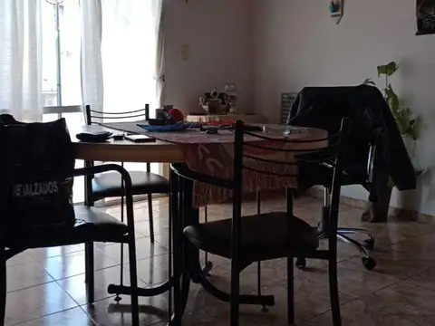 Indalecio Gómez 2400