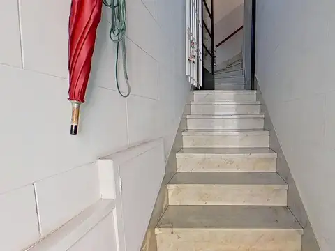 Depto Tipo Casa en Venta de 4 ambientes