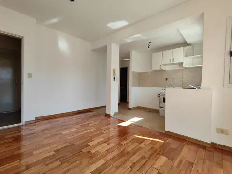 Departamento en Alquiler en Villa Urquiza, $ 700.000