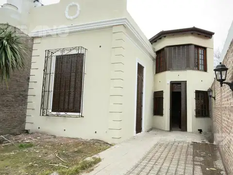 ALQUILER – IMPORTANTE PROPIEDAD COMERCIAL / PROFESIONAL EN SAN ANDRÉS (SAN MARTÍN)