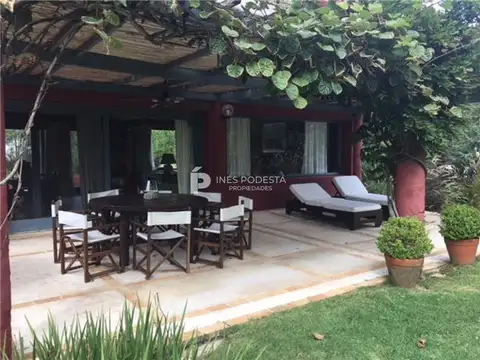 Casa en Venta de 4 dormitorios