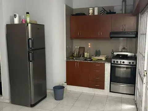 Casa en Venta con 4 cocheras