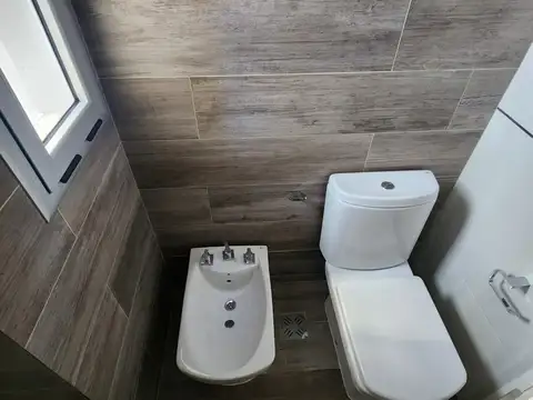 DEPARTAMENTO EN VENTA LA PLATA SEMIPISO CATEGORIA
