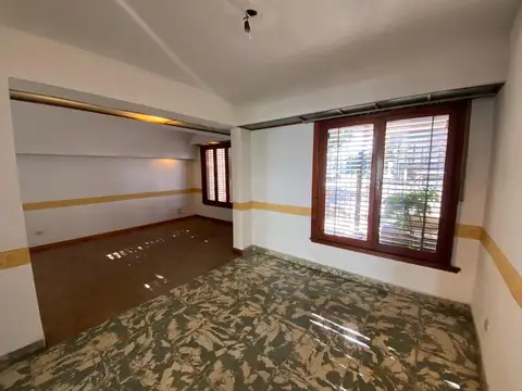 Casa en Alquiler de 4 dormitorios