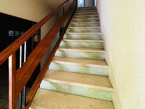 Casa en Alquiler con 1 cochera