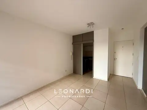 Los Lazaristas 749, Torre 2, 4º Piso