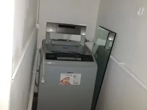 Depto Tipo Casa Monoambiente con 1 baño