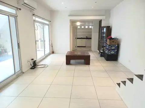 Depto Tipo Casa en Alquiler en Saavedra, $ 2.460.000
