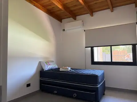 Casa en Alquiler Temporal en Funes, USD 1.950