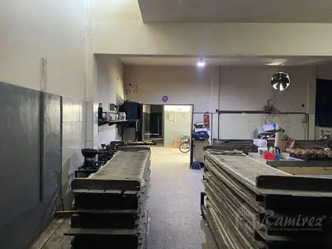 Local en Venta 30 años